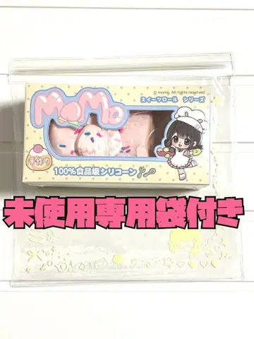 MOMO 스퀴즈 롤케이크 딸기