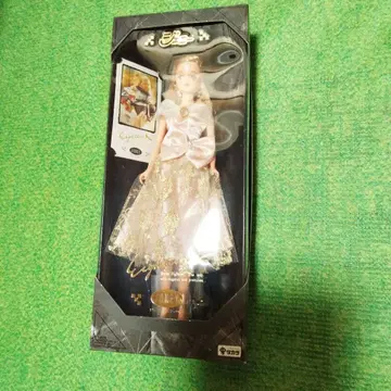 에이틴 제니 Eighteen 인형 134 핑크 드레스