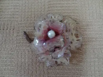 꽃 디자인 브로치 연보라