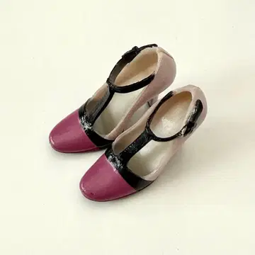 momoko 인형용 핑크 블랙 T 스트랩 펌프스 세키구치