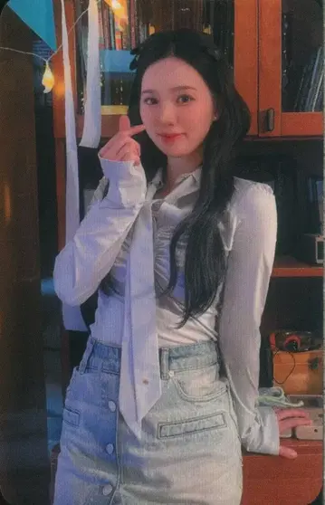 NiziU 회장 한정판 RIO RISE UP 요코하마