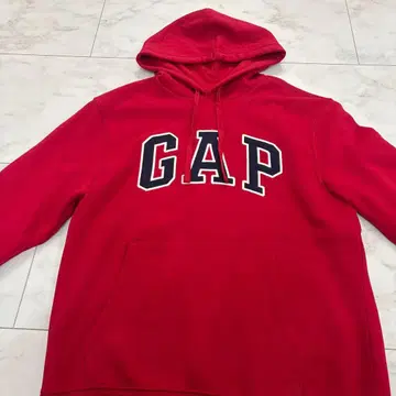 GAP 후드 부착 레드 후드티