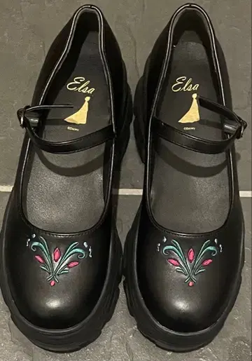 겨울왕국 펌프스