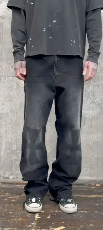 ASKYURSELF / CROSS PATCH BAGGY JEANS