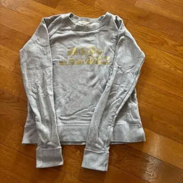 MARC JACOBS 맨투맨