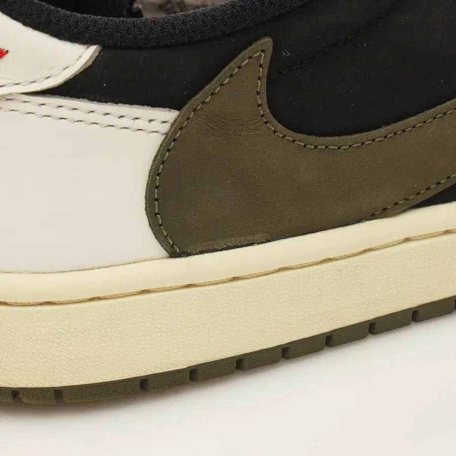 [280] (W) Air Jordan 1 x Travis Scott Retro Low OG Medium