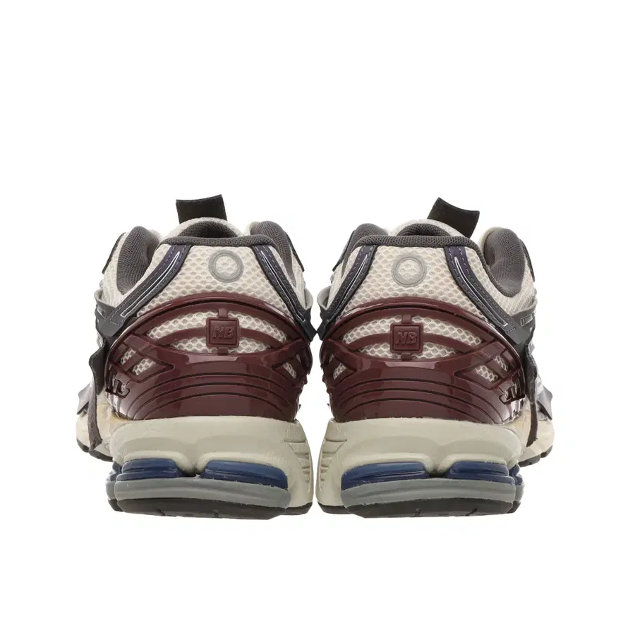 [285] New Balance 1906A 墨水瓶/海盐色