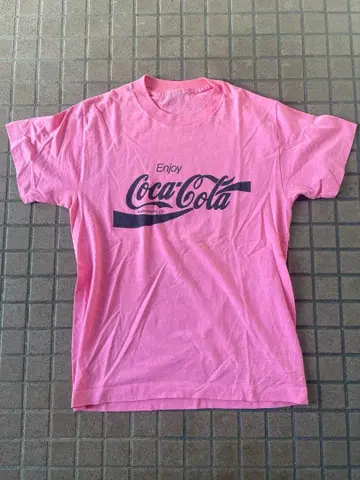 90s 80s 코카콜라 핑크 티셔츠 기업