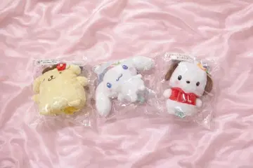 [가격 인하] [3종 컴프] 산리오 복권 키 커버 마스코트