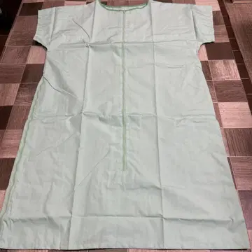 [메디맨] 환자복 시리즈 (원피스 타입) 클로버 롱 S형 미사용품 2매