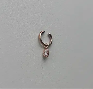 [ 한쪽 귀만 ] ete 내추럴 스톤 드롭 귀찌 핑크 골드