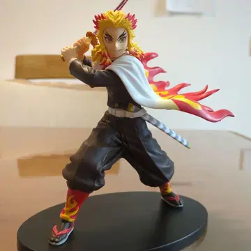 귀멸의 칼날 피규어 렌고쿠 쿄쥬로