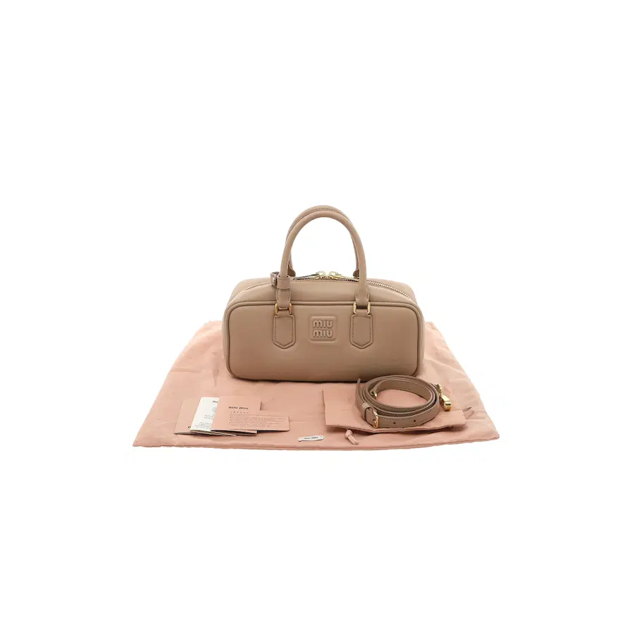 Miu Miu Arcadie 中号皮革手袋