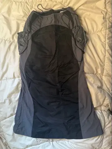 OJOS 타이트 스커트 그레이 블랙 슬릿