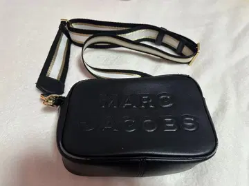 마크 제이콥스 블랙 숄더백