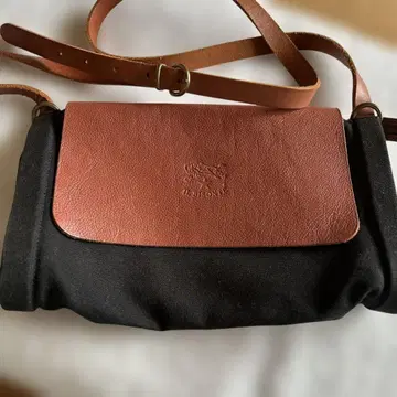 새상품급 일비종떼 숄더백