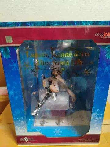 Fate 랜서/잔 다르크 알타 산타 릴리 1/7 피규어