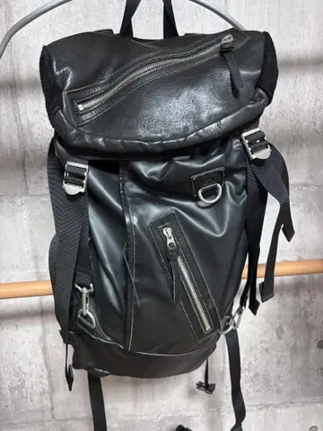 새상품급 디케이드 백팩 정가 30000엔 할인 중