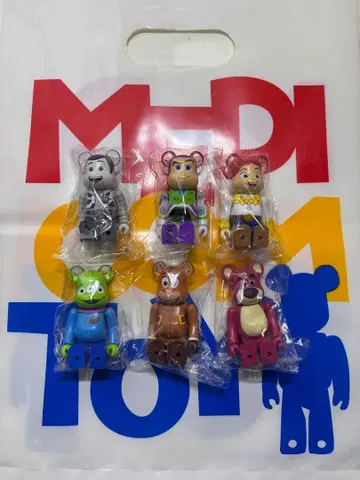 베어브릭 토이스토리 시크릿 6체 세트