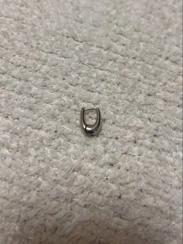 r.alagan 라라간 귀걸이 한쪽 귀