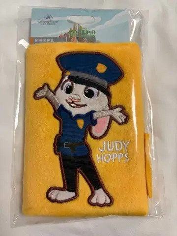 상하이 디즈니랜드 주디 홉스 닉 와일드 여권 케이스