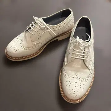 HARUTA 화이트 윙팁