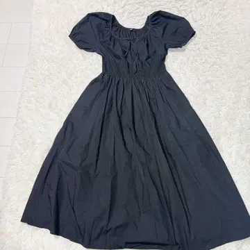 유니클로 반팔 원피스 블랙 심플 플레어 체형 커버 a2288