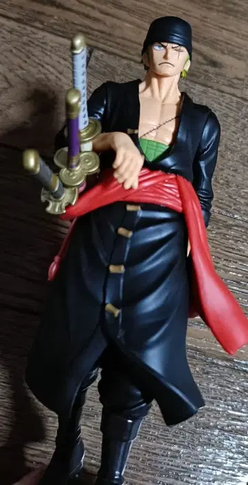 원피스 조로 피규어