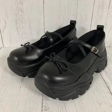 [컨디션 최상] GRL 통굽 크로스 스트랩 리본 신발 23.5cm 통굽