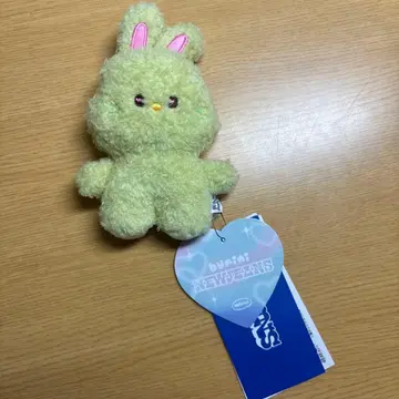 buni:ni NEWJEANS 봉제 인형 라이트 그린