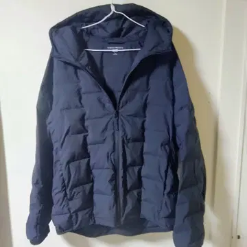 [ 유니클로 ] 토레이와 공동 개발 퍼프 테크 후드티 XL 블랙