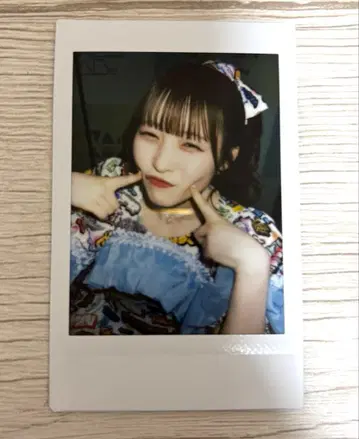 CUTIE STREET 우메다 미유 폴라로이드