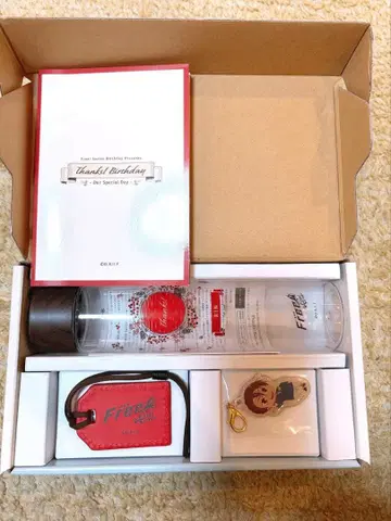 free! 벌스데이 마츠오카 린 박스 보틀 세트 메시지 카드