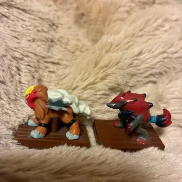 엔테이 피규어 세트