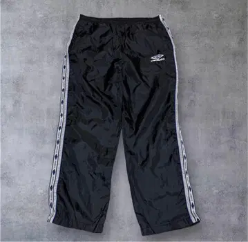 [ 1990s ] UMBRO 엄브로 나일론 팬츠 트랙 팬츠