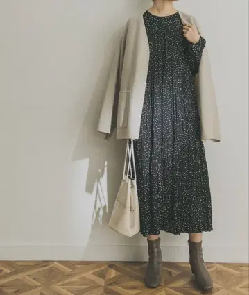 어반 리서치 랜덤 플리츠 티어드 원피스 입학식 포멀