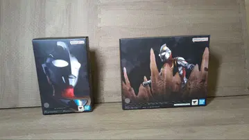 미개봉 진골조각 울트라맨 가이아 (V2) / 이펙트 부품 2점 세트