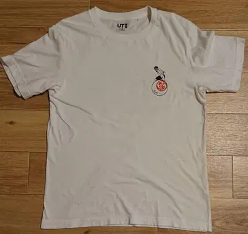 유니클로 핑퐁 T셔츠