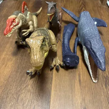 마텔 쥬라기 월드 모사사우루스 스피노사우루스