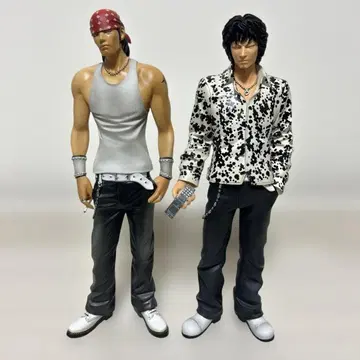 크로우즈 & WORST FBG 구리토라, 쿠로사와 피규어 2체 세트