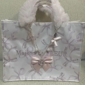 Maison de FLEUR 리본 무늬 프릴 핸들 토트백