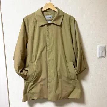 YAECA 베이지 스텐카라 코트