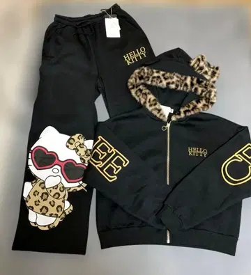 산리오 헬로키티 맨투맨 상하의 셋업 블랙