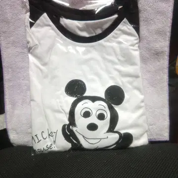 폭풍을 여행하는 전시회 래글런 T셔츠 미키 사쿠라이 쇼