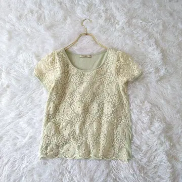 올리브 데 올리브 컷워크 레이스 반팔 T셔츠 M