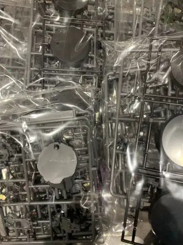 건담 카드 게임 어셈블 세트 GQuuuuuuX, 철혈의 오펀스