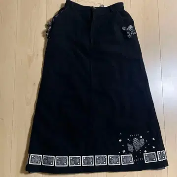 KETTY 블랙 리본 포함 롱 스커트