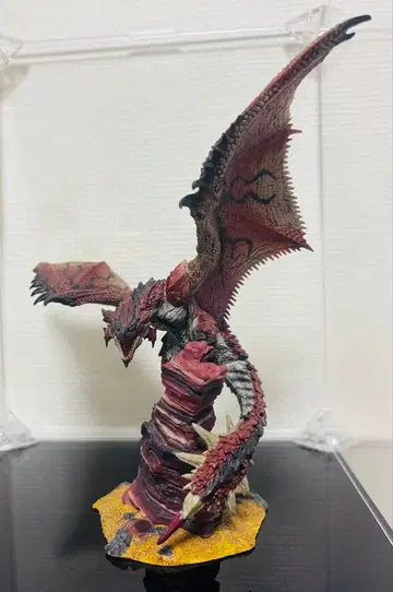 리오레우스 하이 스탠다드 모델 세븐일레븐 한정판