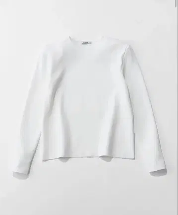 [새상품] boutique310 어깨로 매력 발산하는 니트 화이트 S