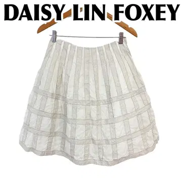 [새상품급] DAISYLIN FOXEY 무릎 기장 볼륨 샤샤 스커트 40